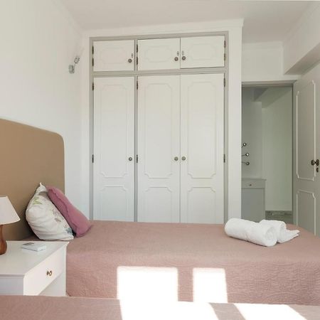 Chantal Apartment - Near The Beach - קווארטיירה מראה חיצוני תמונה