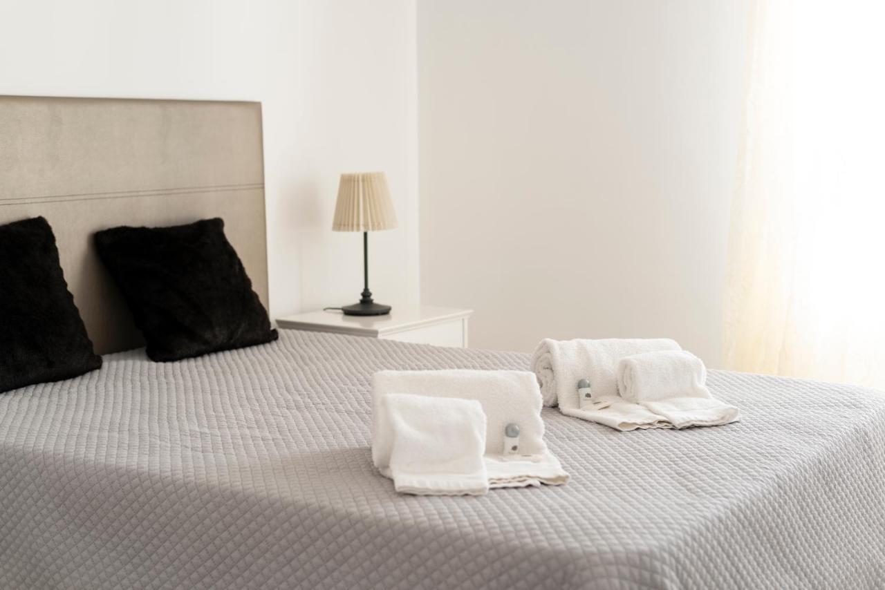 Chantal Apartment - Near The Beach - קווארטיירה מראה חיצוני תמונה